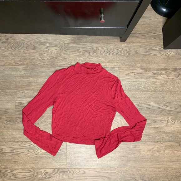 love culture crop top - Picture 7 of 8